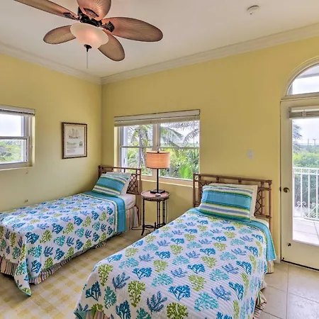 Sun Cloud Oceanfront Villa In Rum Point!